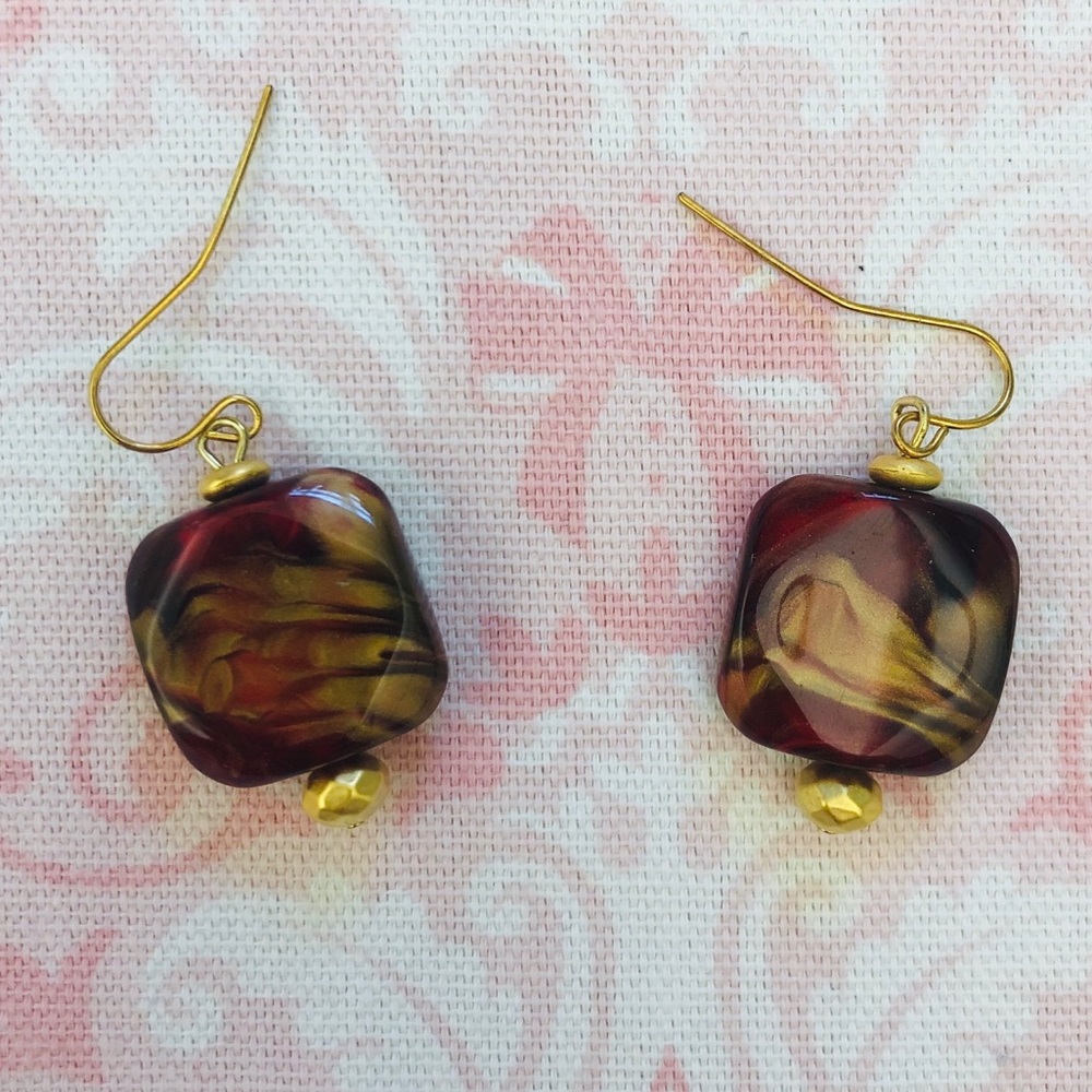 Earrings - Picture 2 of 7